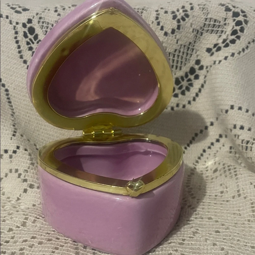 Lilac Ceramic Trinket Box with Gold Accent new